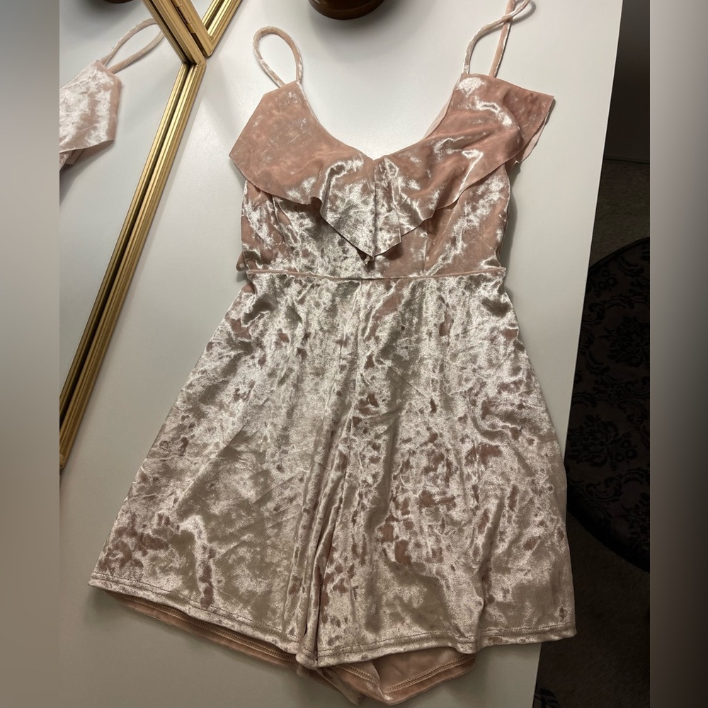 Urban outfitters blush velvet romper size xs